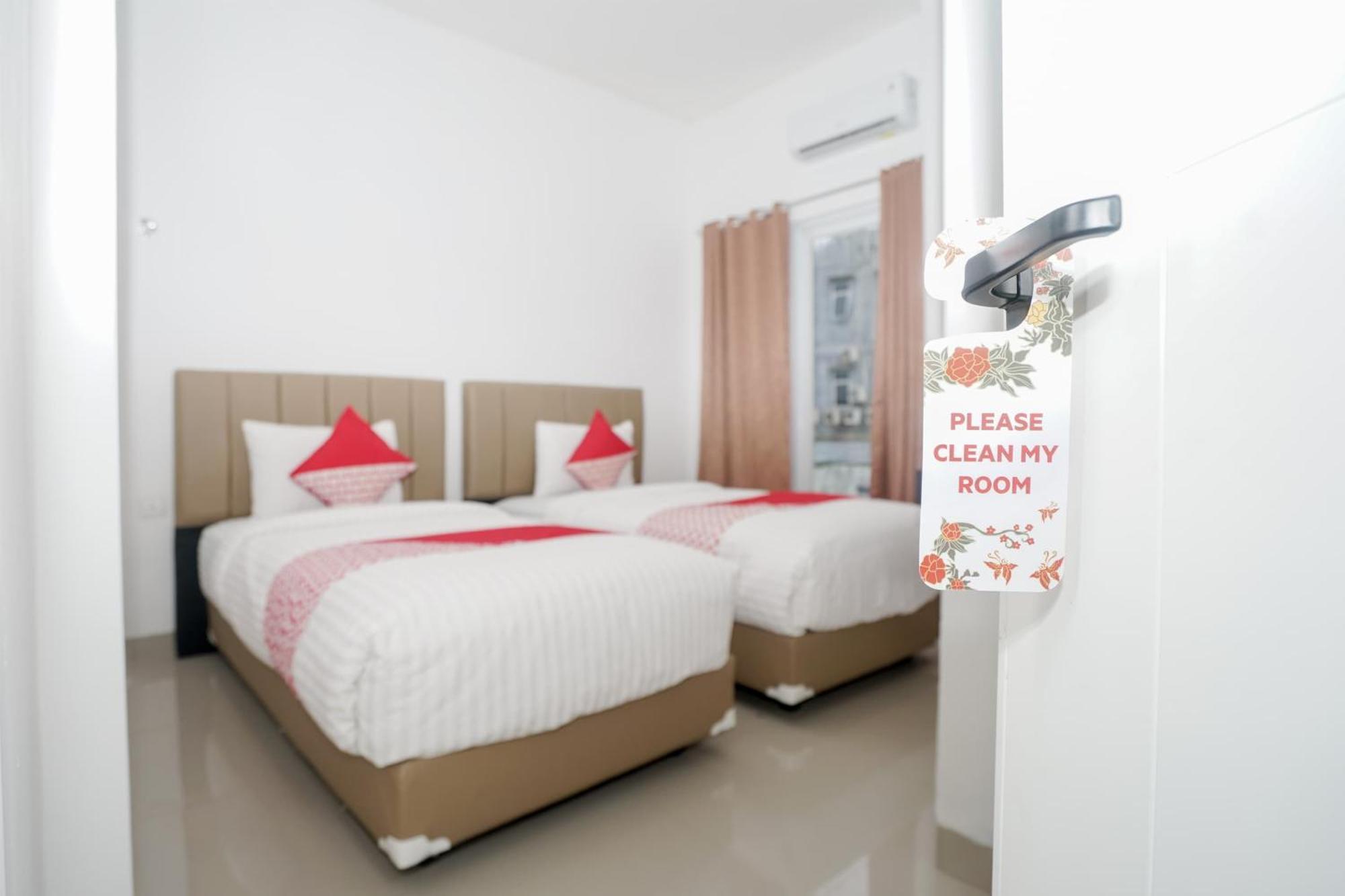 Oyo 443 Barlian 2* Palembang